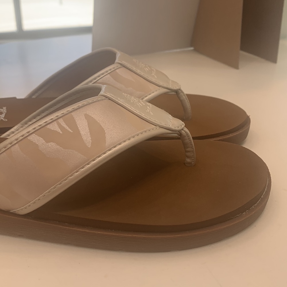 Yellow Box camo flip flops - Picture 5 of 10